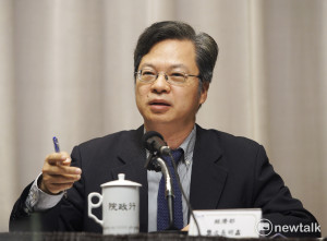 台糖虧損每人年終爽領20萬 龔明鑫尷尬苦笑