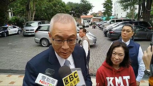 韓國瑜網路戰打得好 吳敦義：潘恆旭是我派去的