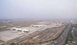 韓國瑜Ｆ1跳票扯「沒像樣機場」？高雄網友大爆怒