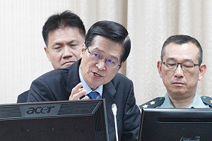 台保法通過 美軍艦可停台港口？嚴德發：需先符合國家利益、區域和平穩定條件