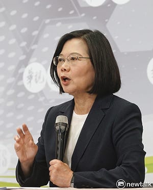 民進黨初選政見會 網友肯定蔡執政有成