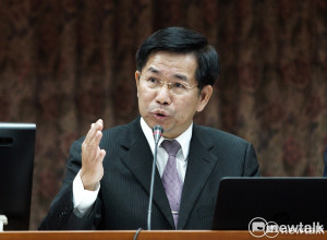 避免疫情擴大   教育部：大專院校開學日延到2月25日