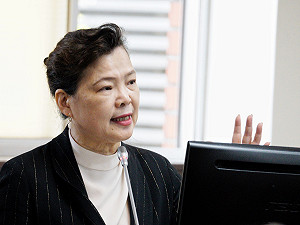 環團喊「非核減煤救藻礁」 王美花：經濟部與環團立場一致