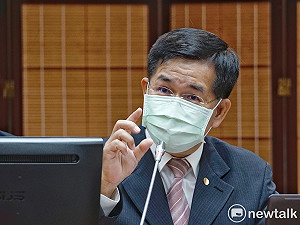 教育部籲「徹查」大學兩岸交流惹議 潘文忠：是把關不是限制