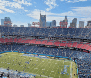 NFL比賽穿越的戰機飛太低引發安全疑慮 美軍方與FAA要調查