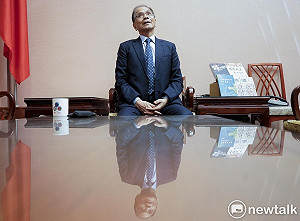 游錫堃：還原史實鞏固民主建設正常國家