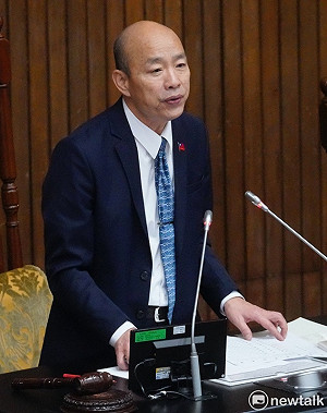 韓國瑜稱「我國千年史」、「台灣地區」 綠嘆唱和中國、愧為國會議長
