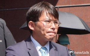 黃國昌發文紀念六四  網轟：不敢提中國  通篇廢話  道貌岸然的偽君子 