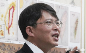 黃國昌推「法庭直播」黃智賢：沒人選出的立委搞出一條條毀台惡法