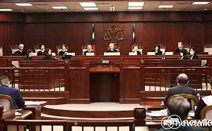 反擊藍白憲政質疑  呱吉諷：為何要先毀掉「沒壞的」憲法法庭？