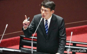 黃國昌批廉政署助攻罷團 林志潔：你嘛幫幫忙！密件是為保護檢舉人個資