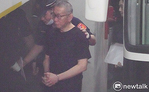 哽咽稱彭振聲被搞到家破人亡　柯文哲：想問「你認什麼罪？」問不出口