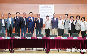 賴清德稱屠刀不在民進黨手上　北市府批：地方被一刀刀凌遲 