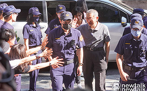 柯文哲喊交保金負擔太重  律師轟說謊不打草稿：法院裁定三大事實打臉裝窮