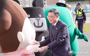 卓榮泰：明年文化幣擴大發放  13-22歲全面領取1,200點