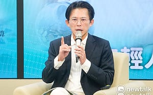 憲法法庭週五判決受矚  黃國昌斥：不具任何法律效力的廢紙