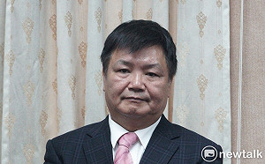 卓榮泰赴日看球賽遭噓  李文忠：北京還沒跳腳、藍委跳給誰看？