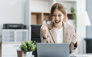 少年股神強心臟、投資最敢衝進衝出？ 基富通統計：30歲以下84%採定期定額