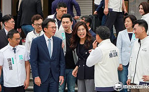 藍白狂砍軍購4700億! 矢板明夫：只有台灣在最危險的時刻選擇縮手