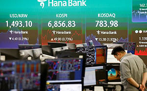 亞股反攻！日經早盤重返65,000點、韓股暴漲近17% 台股飆2,962點創史上最大