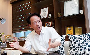 專訪5-1》陳儀深卸任前最大遺憾「歷任總統圖書館」沒做成：台灣連歷史最大公約數都難找