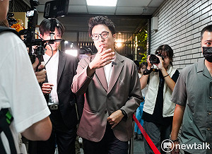 沈伯洋「從被制裁到24小時監控」他揭「恐嚇香港套路」在地協力者幫中共下手