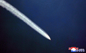 不是「火星-11丙」？北韓宣稱成功試射2「高超音速飛行體」  照片曝光