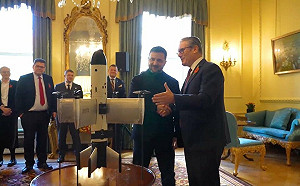 (影) 給5千飛彈! 允諾助烏遠程打擊能力 英國還量產「章魚」無人機援烏前線