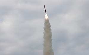 APEC慶州峰會前北韓試射崔賢級艦載巡航導彈 官媒稱飛行7800秒