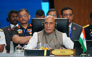 抗衡中國　印度國防部長：希望在南海維護法治 