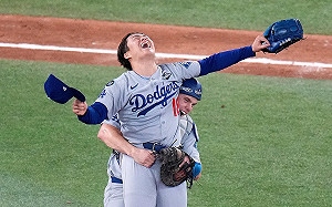 道奇延長逆轉藍鳥奪二連霸  大谷讚山本由伸「世界第一投手」