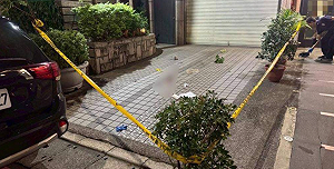 不滿遭分手！三重男埋伏挾前女友  與警對峙畏罪失足墜樓亡