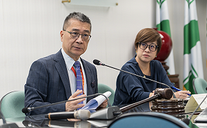 民進黨辦性騷擾防治教育訓練 徐國勇：尊重職場分際是核心 