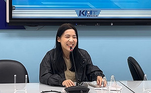 陳柏惟「Michael宗祠」鬧笑話 徐巧芯再諷：他到底怎麼當上立委的？　