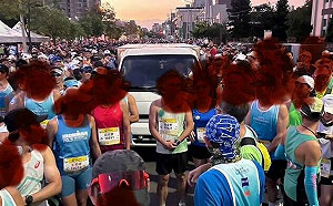 新竹馬拉松驚見貨車闖賽道！議員轟市府：拿跑者安全賭博！不能接受的失誤