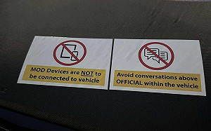 針對中國、用「貼紙」保密防諜！ 英國防部禁軍人在電動車內談機密