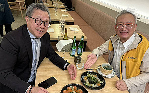 揪吳志中吃日本料理  謝志偉：要挺得及時  不能讓盟友痴痴地等