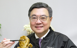 遭中國抵制！賴清德挺日本水產 卓榮泰吃豬肉「分工一下」