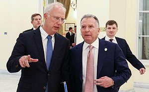 川普團隊洩密？特使貼文暗示與俄密談 刪文引爆28點和平方案爭議