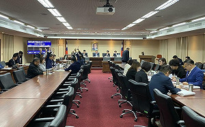 行政院版財劃法修正案暫緩送院會  藍指等試算表送來再說