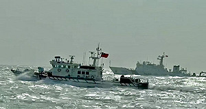 中國海警4船侵入金門水域 海巡署巡防艇併航驅離