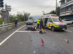 台東貨車與機車碰撞　20歲士官騎士送醫不治