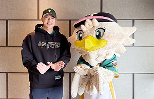 黃子鵬轉隊補償方案　樂天桃猿選擇全額轉隊費