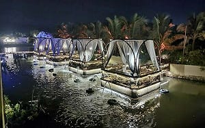 (影)印度果阿州夜店大火釀23死  救護車深夜排隊搶救