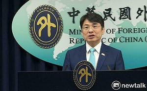 王毅稱台灣地位被「七重鎖定」 外交部嗆：鎖定7000次也不會成真 