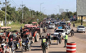 泰柬邊境衝突第三天！泰軍F-16空襲柬軍基地 逾40萬人緊急撤離