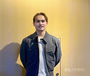 張奕紀錄片中落淚　開心證明自己並不差