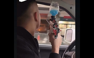 新北男駕車持水彈槍沿路亂射！PO網炫耀 警方火速逮人