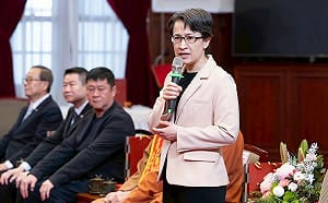 肯定金舵獎暨旭青獎得獎人  蕭美琴：但社會安全網仍需修補加強