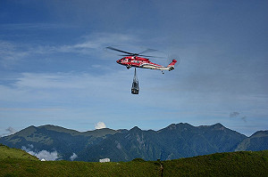 空勤總隊「夜視鏡訓練飛行」直升機駕駛艙冒煙！運安會：重大飛航事故立案調查